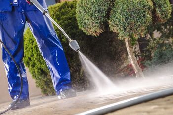Pressure Washing by Summit Facility Solutions Inc.