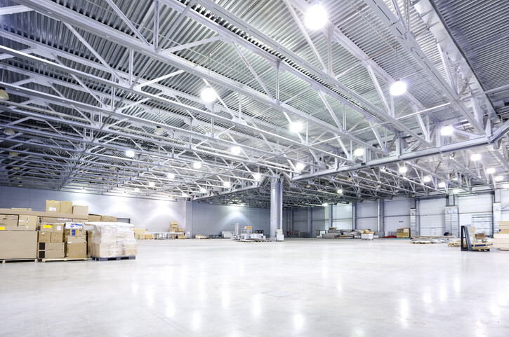 Warehouse Cleaning by Summit Facility Solutions Inc.